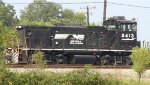 NS 2413 (MP15DC) working at the Hayne Yard